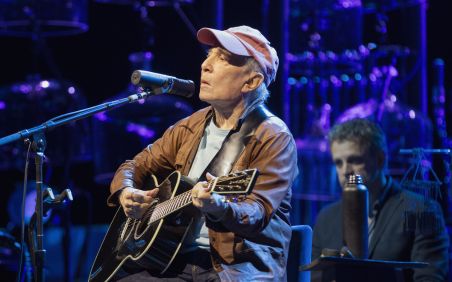 Paul Simon